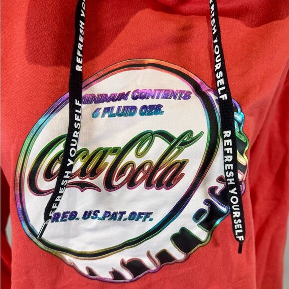 Coca-Cola Refresh Yourself red coke cap hoodie size medium - Picture 3 of 7